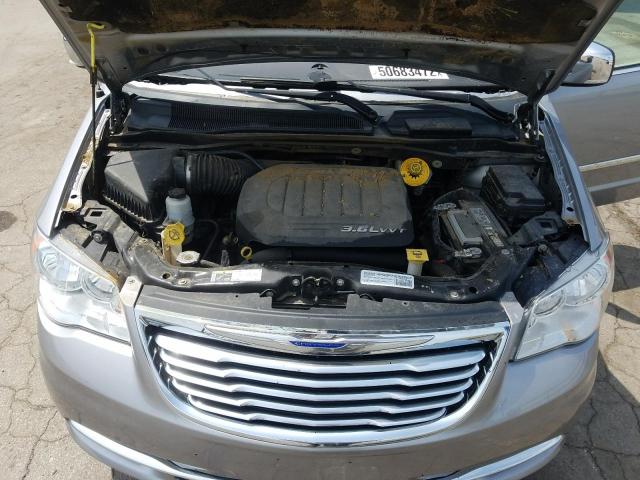 Photo 6 VIN: 2C4RC1CG6FR629449 - CHRYSLER TOWN & COU 