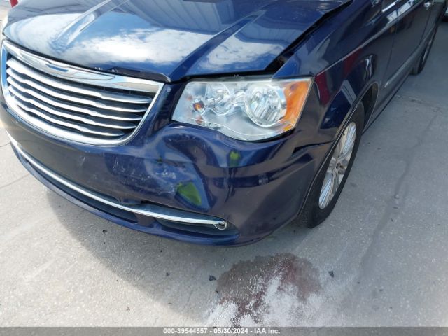 Photo 5 VIN: 2C4RC1CG6FR657591 - CHRYSLER TOWN AND COUNTRY 