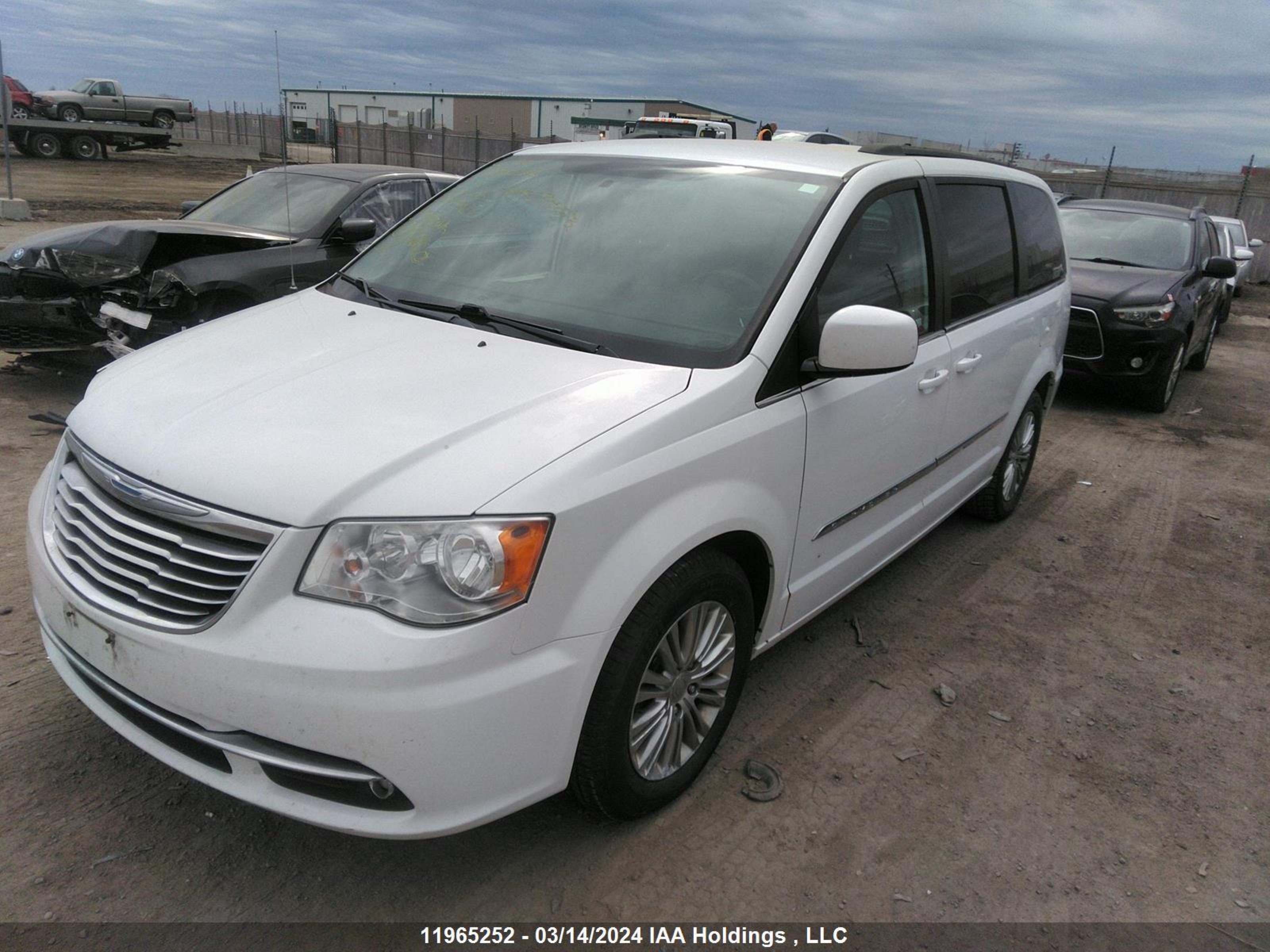 Photo 1 VIN: 2C4RC1CG6FR697038 - CHRYSLER TOWN & COUNTRY 