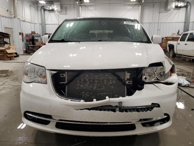 Photo 4 VIN: 2C4RC1CG6FR705901 - CHRYSLER TOWN & COU 