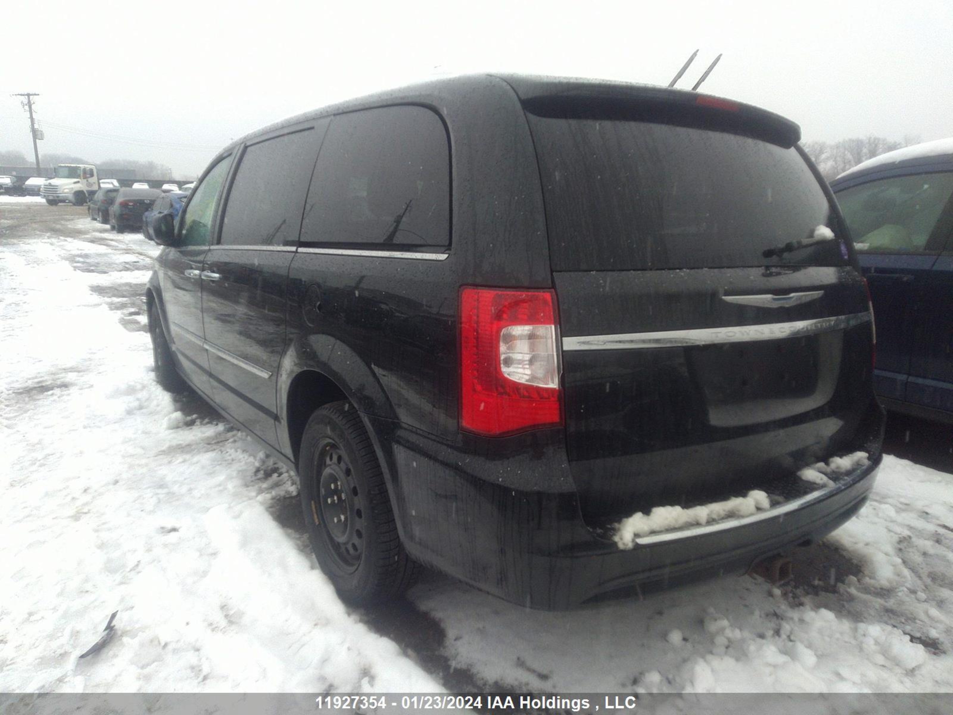 Photo 2 VIN: 2C4RC1CG6GR197608 - CHRYSLER TOWN & COUNTRY 