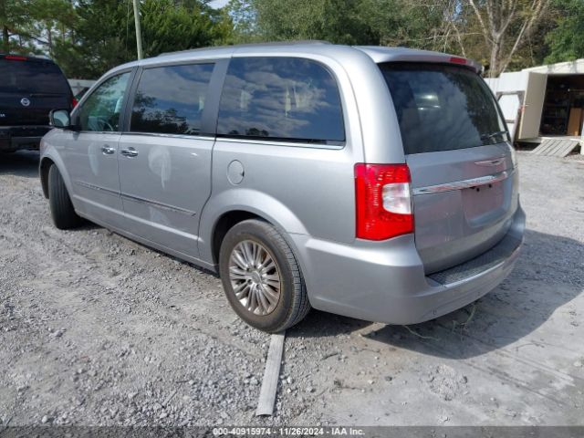 Photo 2 VIN: 2C4RC1CG6GR239422 - CHRYSLER TOWN AND COUNTRY 