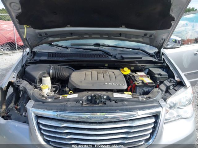 Photo 9 VIN: 2C4RC1CG6GR239422 - CHRYSLER TOWN AND COUNTRY 