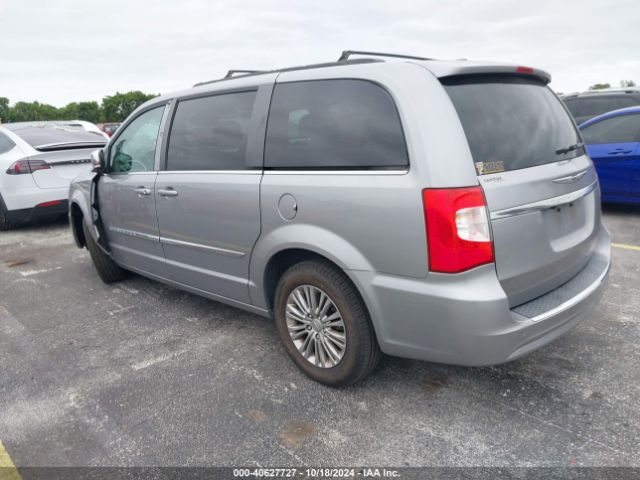 Photo 2 VIN: 2C4RC1CG6GR246998 - CHRYSLER TOWN AND COUNTRY 