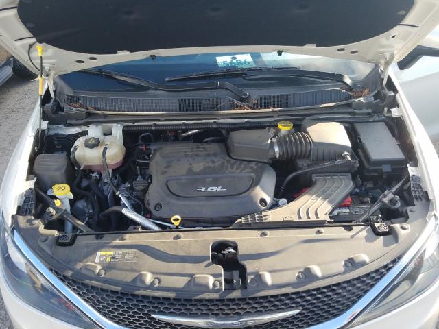 Photo 6 VIN: 2C4RC1CG6HR695485 - CHRYSLER PACIFICA L 