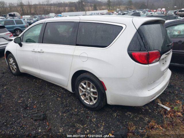 Photo 2 VIN: 2C4RC1CG6NR103353 - CHRYSLER VOYAGER 