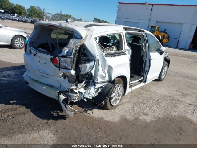 Photo 3 VIN: 2C4RC1CG6NR204652 - CHRYSLER PACIFICA 