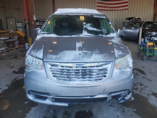 Photo 4 VIN: 2C4RC1CG7CR227757 - CHRYSLER TOWN & COU 