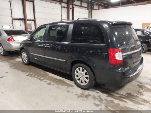 Photo 2 VIN: 2C4RC1CG7CR411922 - CHRYSLER TOWN & COUNTRY 