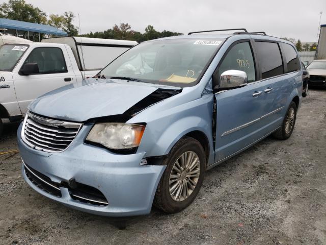 Photo 1 VIN: 2C4RC1CG7DR767112 - CHRYSLER TOWN &AMP COU 