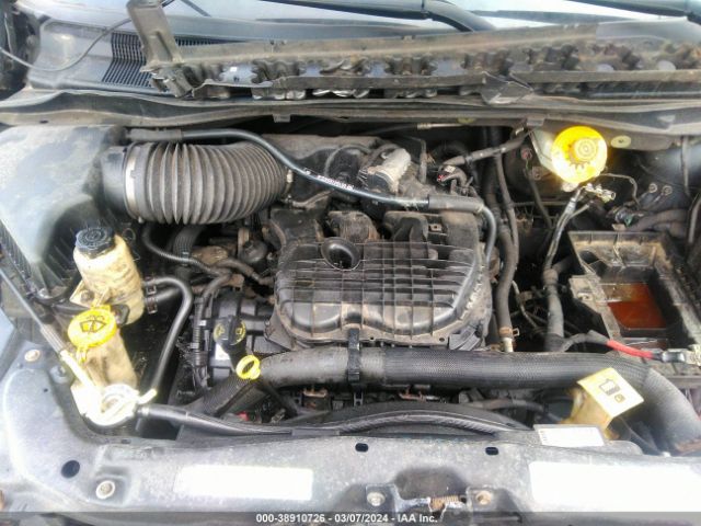 Photo 9 VIN: 2C4RC1CG7ER215241 - CHRYSLER TOWN & COUNTRY 