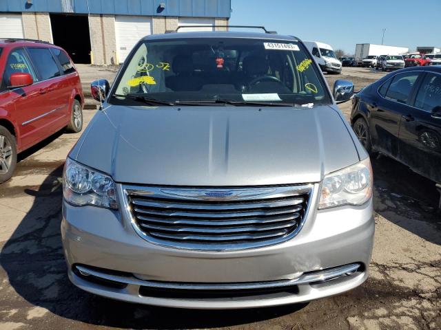 Photo 4 VIN: 2C4RC1CG7FR514231 - CHRYSLER TOWN & COU 