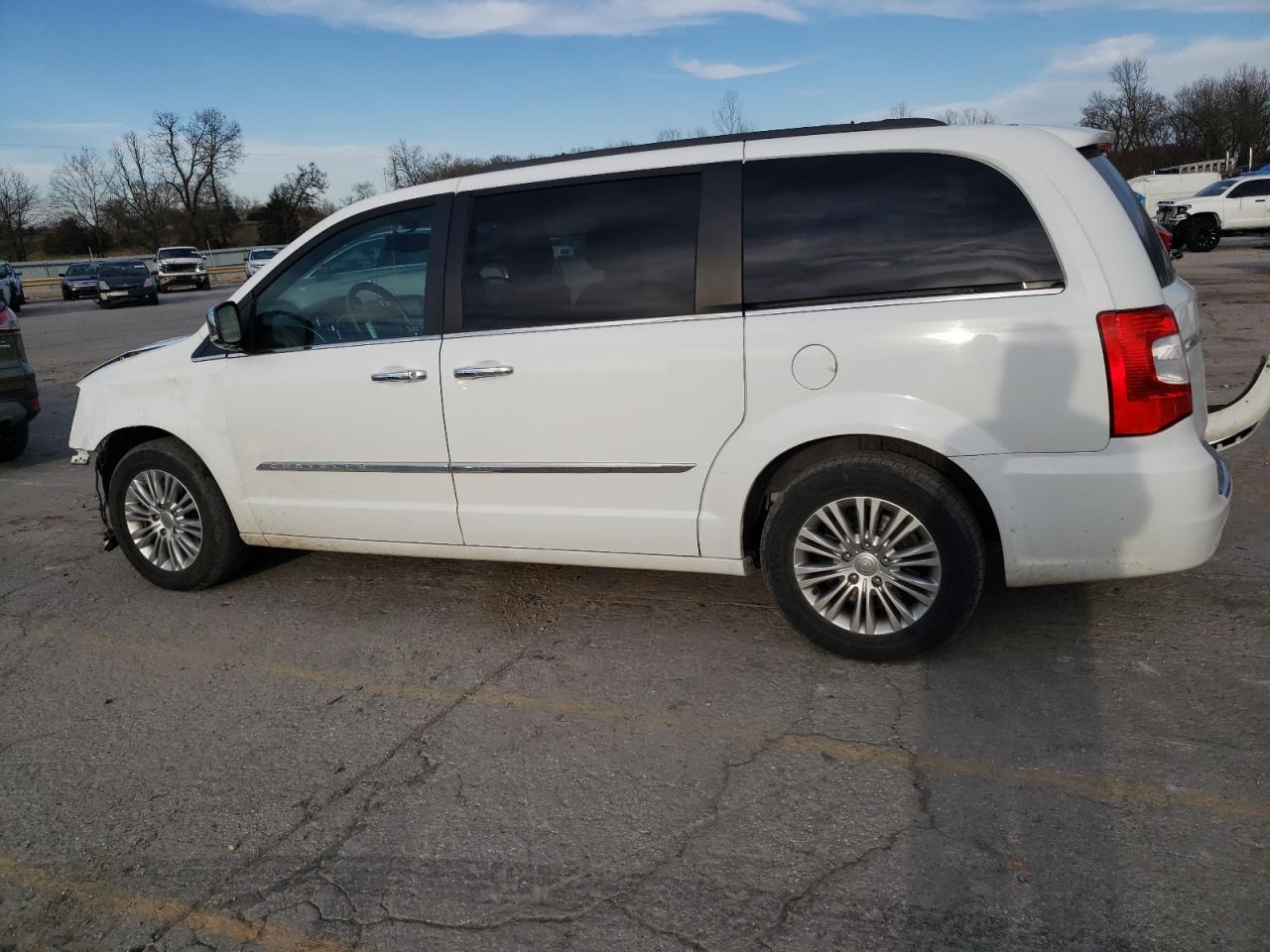 Photo 1 VIN: 2C4RC1CG7FR646325 - CHRYSLER TOWN & COUNTRY 