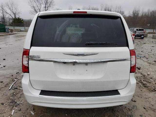 Photo 5 VIN: 2C4RC1CG7FR697145 - CHRYSLER TOWN & COU 