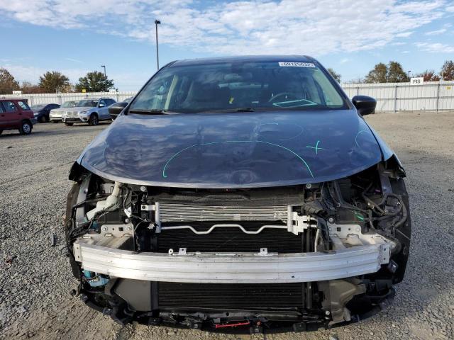 Photo 4 VIN: 2C4RC1CG7LR210148 - CHRYSLER VOYAGER LX 