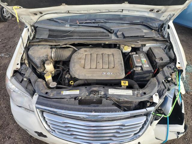 Photo 11 VIN: 2C4RC1CG8CR194574 - CHRYSLER TOWN & COU 