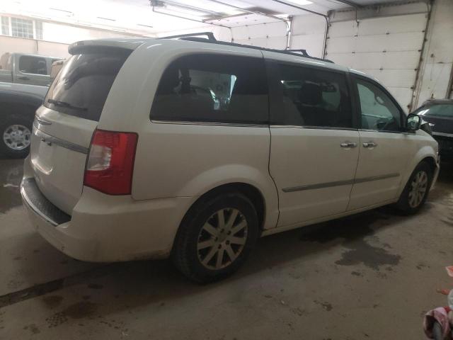 Photo 2 VIN: 2C4RC1CG8CR401755 - CHRYSLER TOWN & COU 