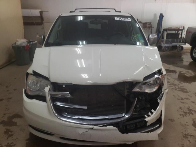 Photo 4 VIN: 2C4RC1CG8CR401755 - CHRYSLER TOWN & COU 