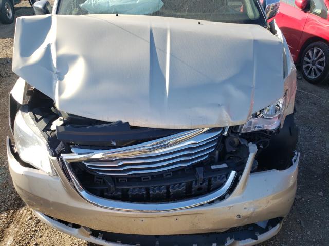 Photo 6 VIN: 2C4RC1CG8DR534517 - CHRYSLER TOWN &AMP COU 