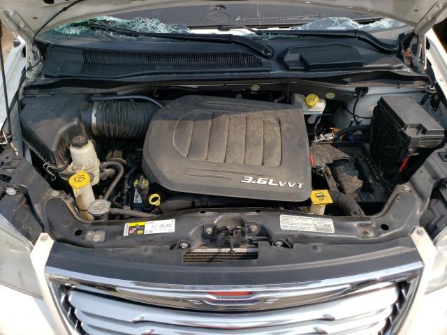 Photo 11 VIN: 2C4RC1CG8DR565492 - CHRYSLER TOWN & COU 