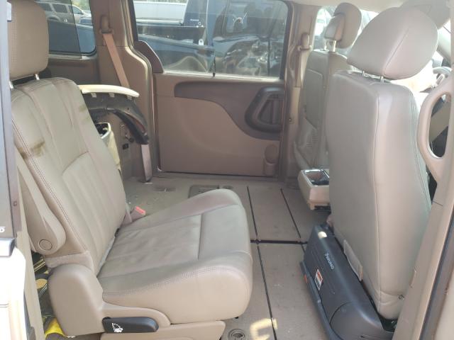 Photo 5 VIN: 2C4RC1CG8DR597987 - CHRYSLER TOWN &AMP COU 