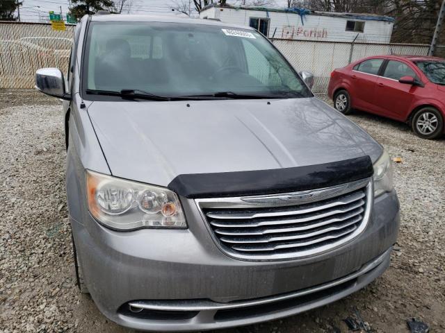 Photo 4 VIN: 2C4RC1CG8DR614223 - CHRYSLER TOWN & COU 