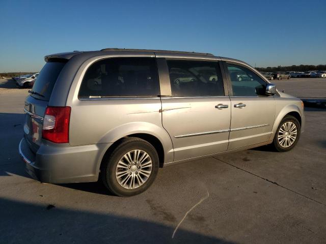 Photo 2 VIN: 2C4RC1CG8DR621947 - CHRYSLER TOWN & COU 