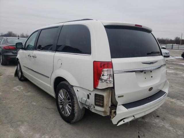 Photo 2 VIN: 2C4RC1CG8DR630907 - CHRYSLER TOWN & COU 