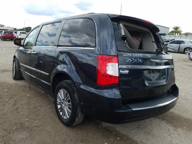 Photo 2 VIN: 2C4RC1CG8DR646699 - CHRYSLER TOWN & COU 