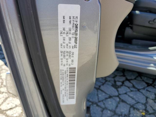 Photo 9 VIN: 2C4RC1CG8DR694137 - CHRYSLER TOWN & COU 