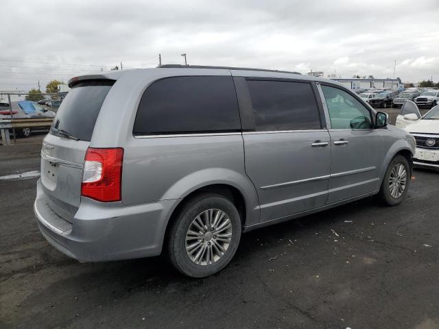 Photo 2 VIN: 2C4RC1CG8DR756765 - CHRYSLER TOWN & COU 