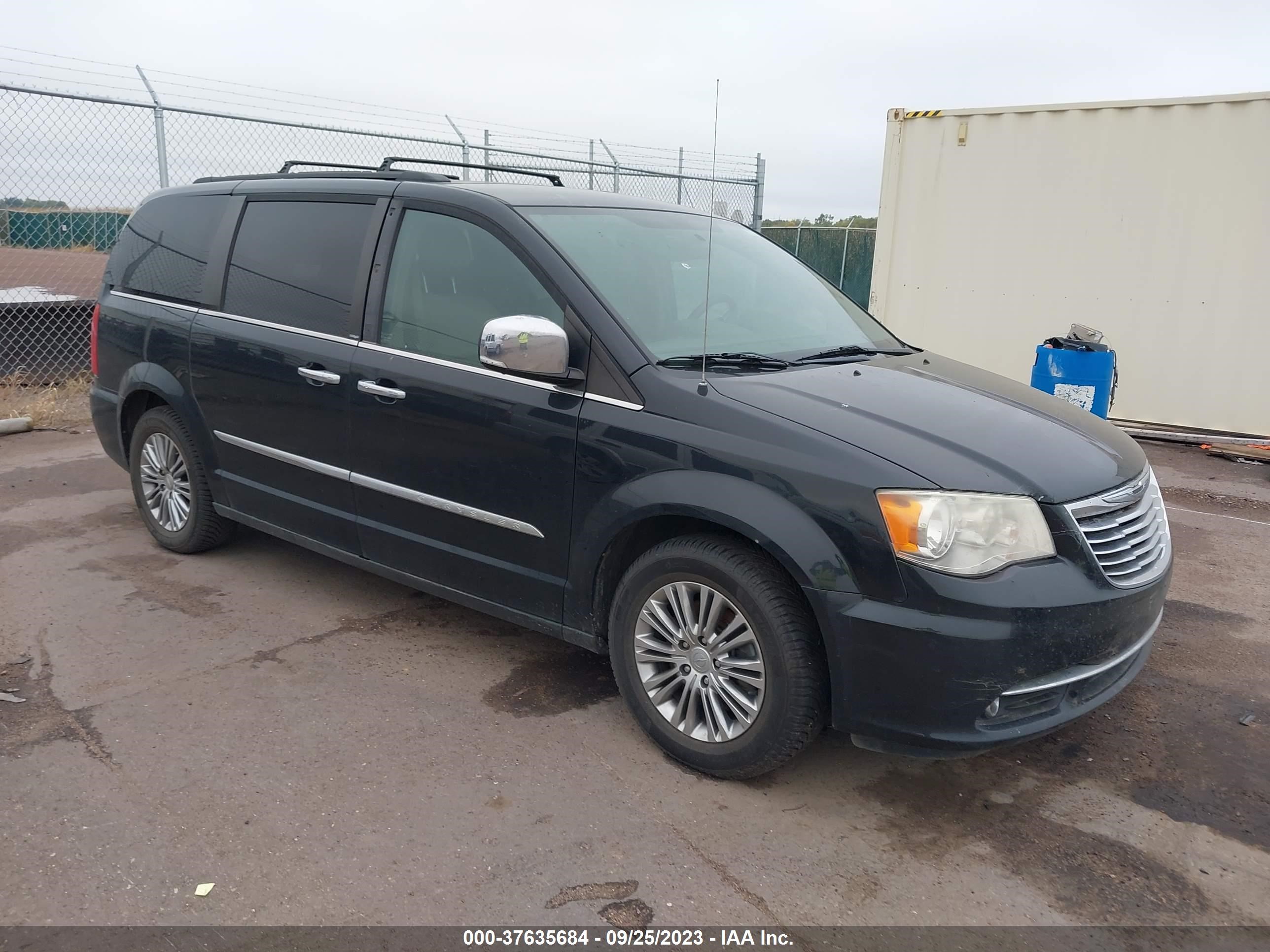 Photo 0 VIN: 2C4RC1CG8DR770133 - CHRYSLER TOWN & COUNTRY 