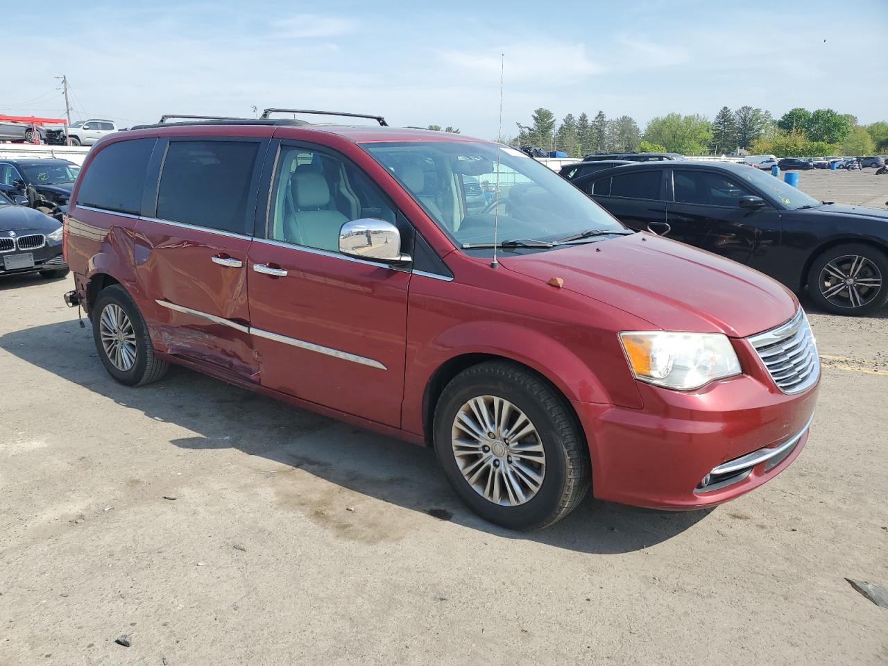 Photo 3 VIN: 2C4RC1CG8ER238611 - CHRYSLER TOWN & COUNTRY 