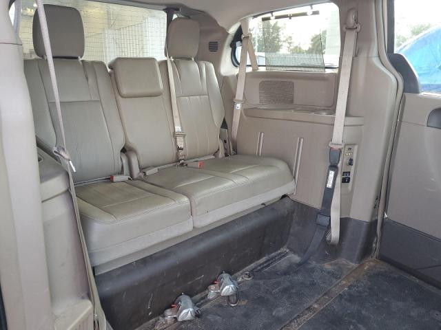 Photo 10 VIN: 2C4RC1CG8FR534729 - CHRYSLER TOWN & COU 