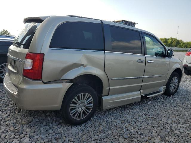 Photo 2 VIN: 2C4RC1CG8FR534729 - CHRYSLER TOWN & COU 