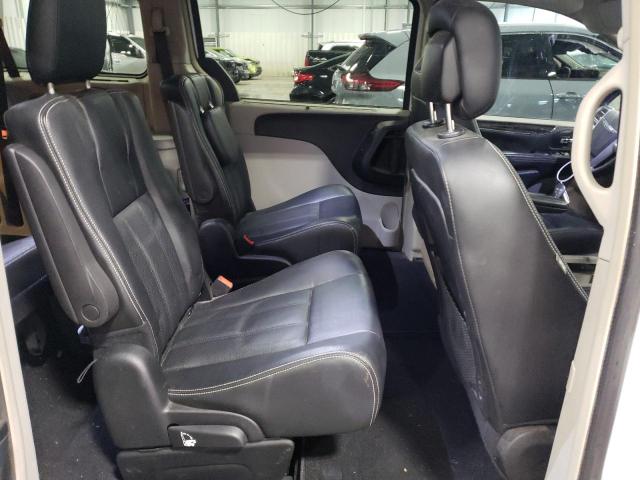 Photo 10 VIN: 2C4RC1CG8GR135661 - CHRYSLER TOWN & COU 