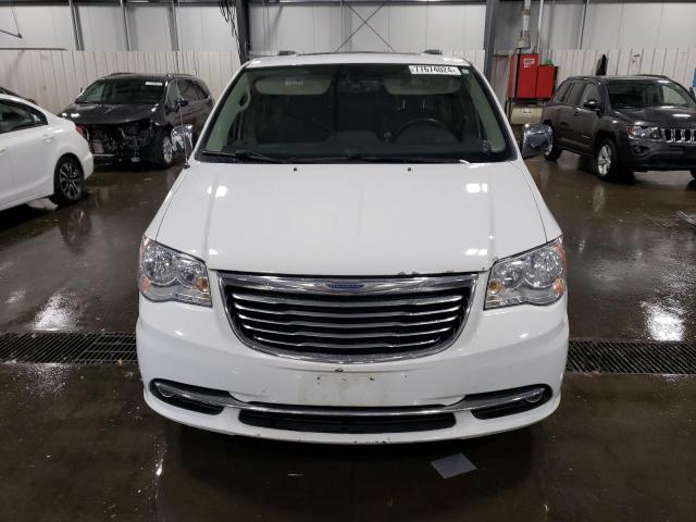 Photo 4 VIN: 2C4RC1CG8GR135661 - CHRYSLER TOWN & COU 