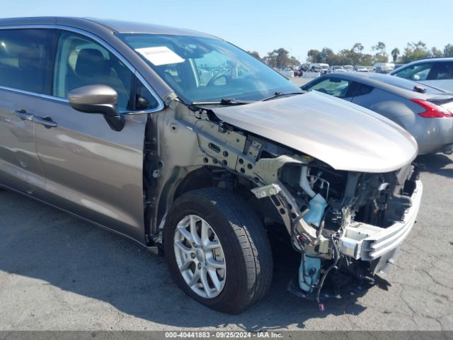 Photo 5 VIN: 2C4RC1CG8HR771014 - CHRYSLER PACIFICA 