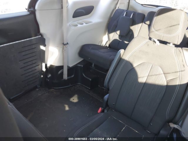 Photo 7 VIN: 2C4RC1CG8NR103659 - CHRYSLER VOYAGER 