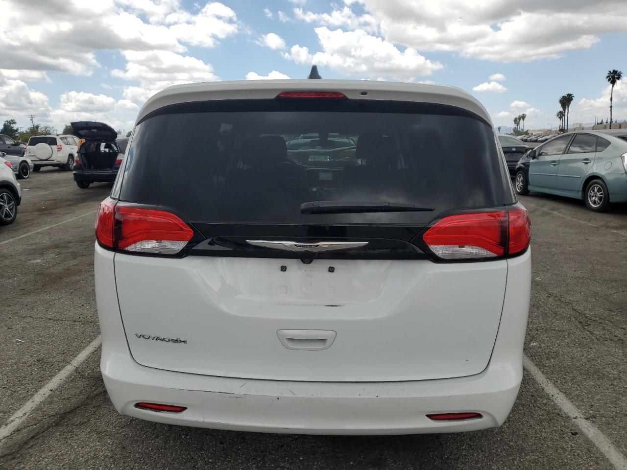 Photo 5 VIN: 2C4RC1CG8NR159522 - CHRYSLER MINIVAN 