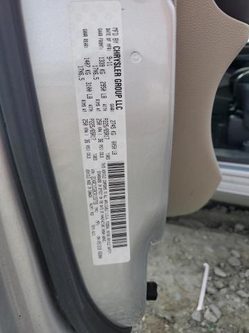 Photo 12 VIN: 2C4RC1CG9CR133735 - CHRYSLER TOWN & COU 