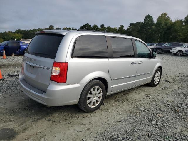 Photo 2 VIN: 2C4RC1CG9CR133735 - CHRYSLER TOWN & COU 