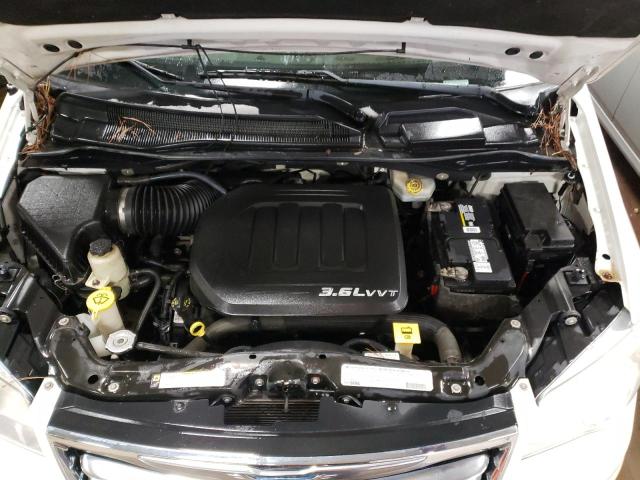 Photo 11 VIN: 2C4RC1CG9CR369219 - CHRYSLER TOWN & COU 