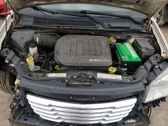 Photo 6 VIN: 2C4RC1CG9CR411646 - CHRYSLER TOWN &AMP COU 