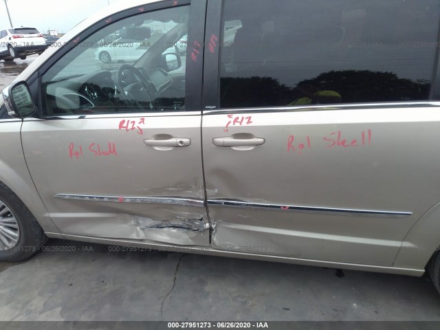 Photo 5 VIN: 2C4RC1CG9DR716789 - CHRYSLER TOWN & COUNTRY 