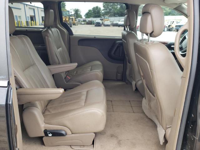 Photo 5 VIN: 2C4RC1CG9ER165720 - CHRYSLER TOWN & COU 