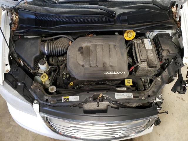 Photo 11 VIN: 2C4RC1CG9FR514974 - CHRYSLER TOWN & COU 