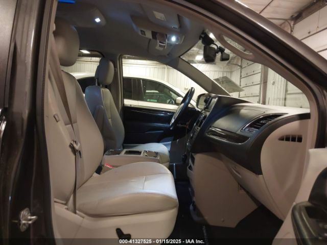 Photo 4 VIN: 2C4RC1CG9FR572633 - CHRYSLER TOWN AND COUNTRY 