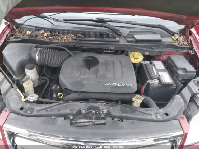 Photo 9 VIN: 2C4RC1CG9FR645662 - CHRYSLER TOWN & COUNTRY 