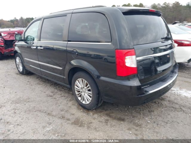 Photo 2 VIN: 2C4RC1CG9FR677981 - CHRYSLER TOWN AND COUNTRY 